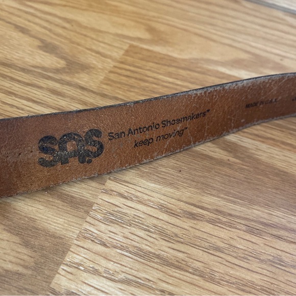 Vintage Light Brown Saddle Leather SAS Style 81633 Mens Belt Size 44 Made in USA - Picture 3 of 10